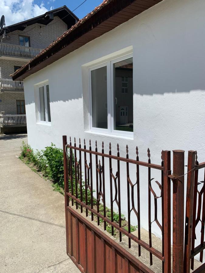 Lejla'S Guesthouse Gusinje ภายนอก รูปภาพ