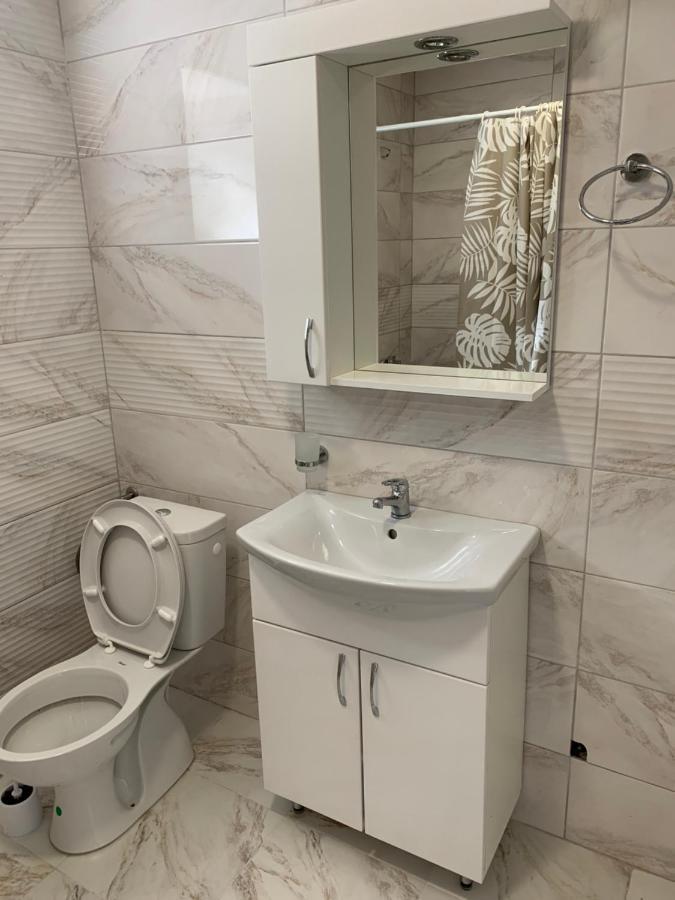 Lejla'S Guesthouse Gusinje ภายนอก รูปภาพ